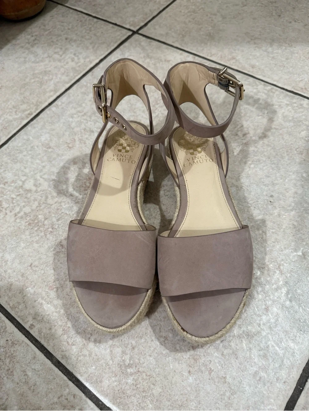 Vince Camuto Taupe Espadrille Platform Sandals | Ankle Strap | Size 6 | Like New